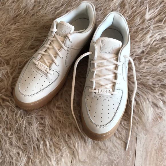 NWT Nike Air Force 1 sage LX - Picture 4 of 8